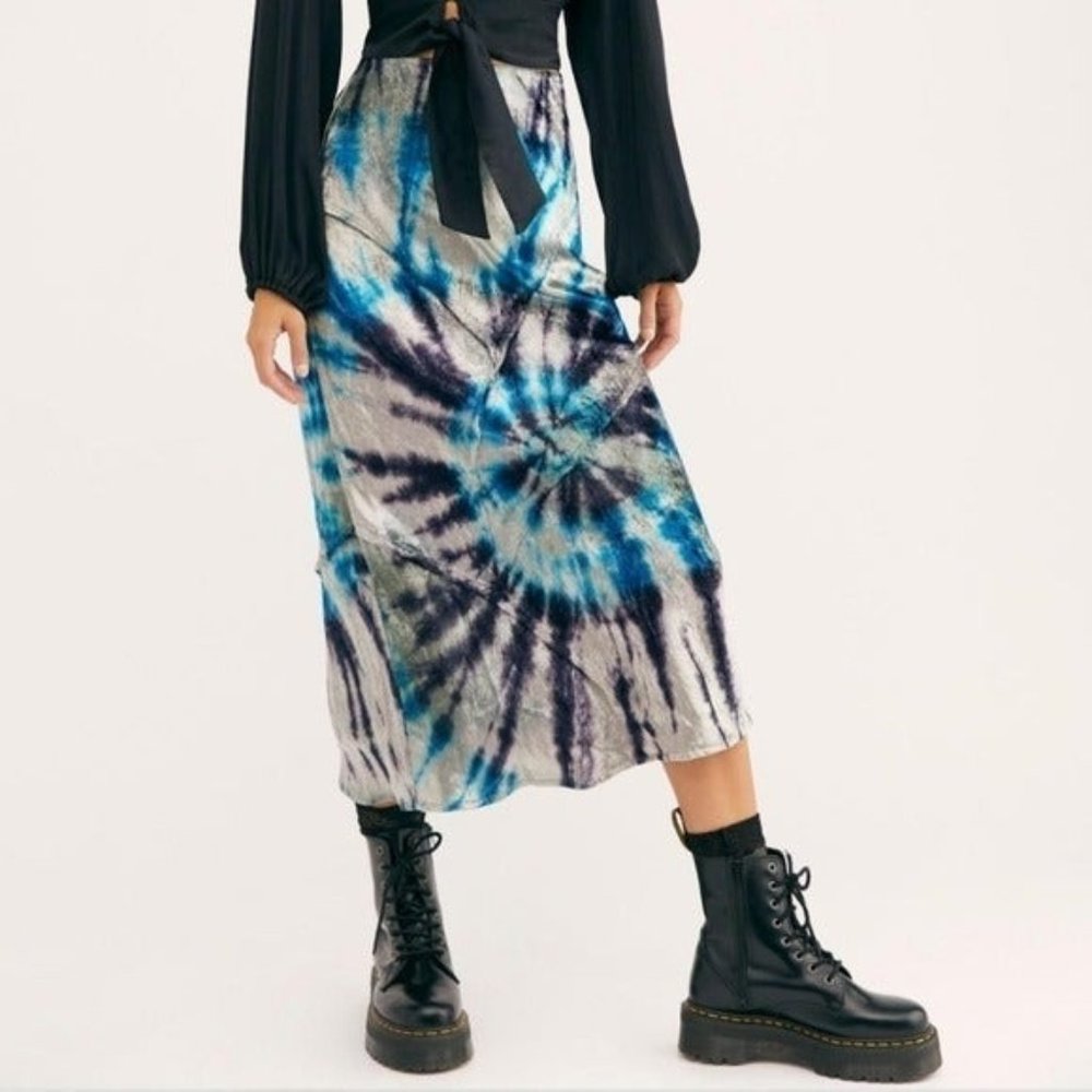 FREE PEOPLE TIE DYE VELVET MIDI SKIRT